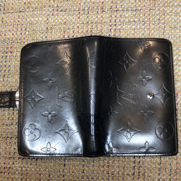 LOUIS VUITTON Vernis Porte Monnaie Viennois Bifold KissLock Wallet Authentic - Picture 15 of 17